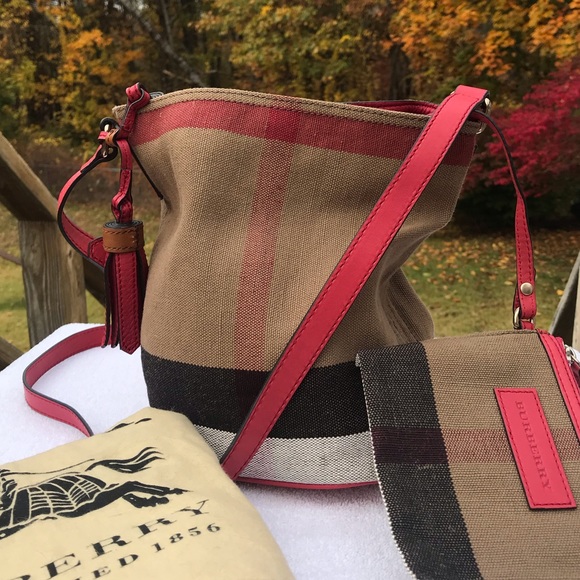 burberry ashby small